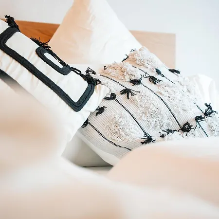 Modernes Mit Balkon Am Hbf Apartment *