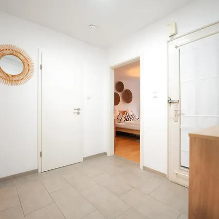 Modernes Mit Balkon Am Hbf Koblenz (Rhineland-Palatinate)