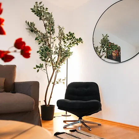 Modernes Mit Balkon Am Hbf