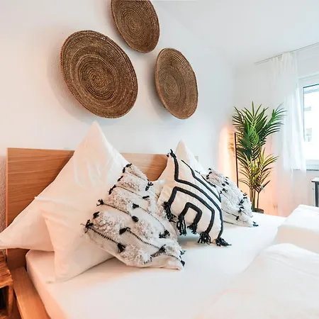 Apartment Modernes Mit Balkon Am Hbf Koblenz (Rhineland-Palatinate)