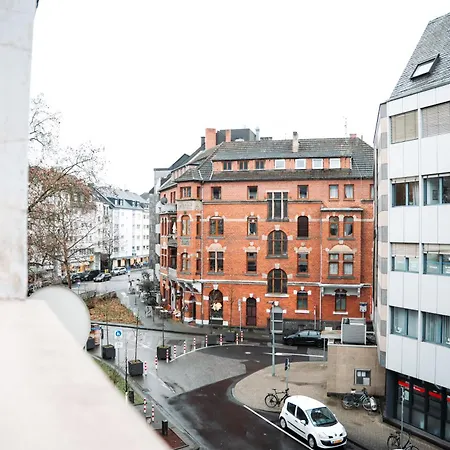 Modernes Mit Balkon Am Hbf Lejlighed *