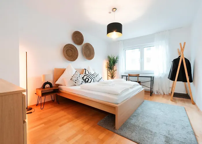 Modernes Mit Balkon Am Hbf Apartment *