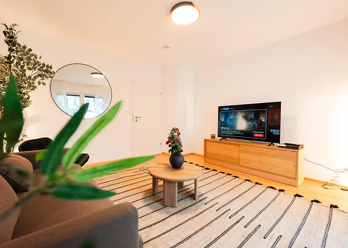 Modernes Mit Balkon Am Hbf *