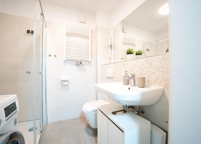 Apartamento Modernes Mit Balkon Am Hbf Coblenza