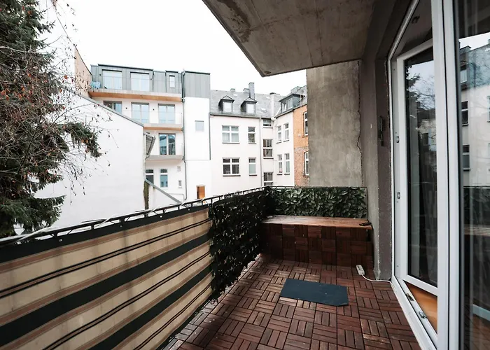 Appartement Modernes Mit Balkon Am Hbf